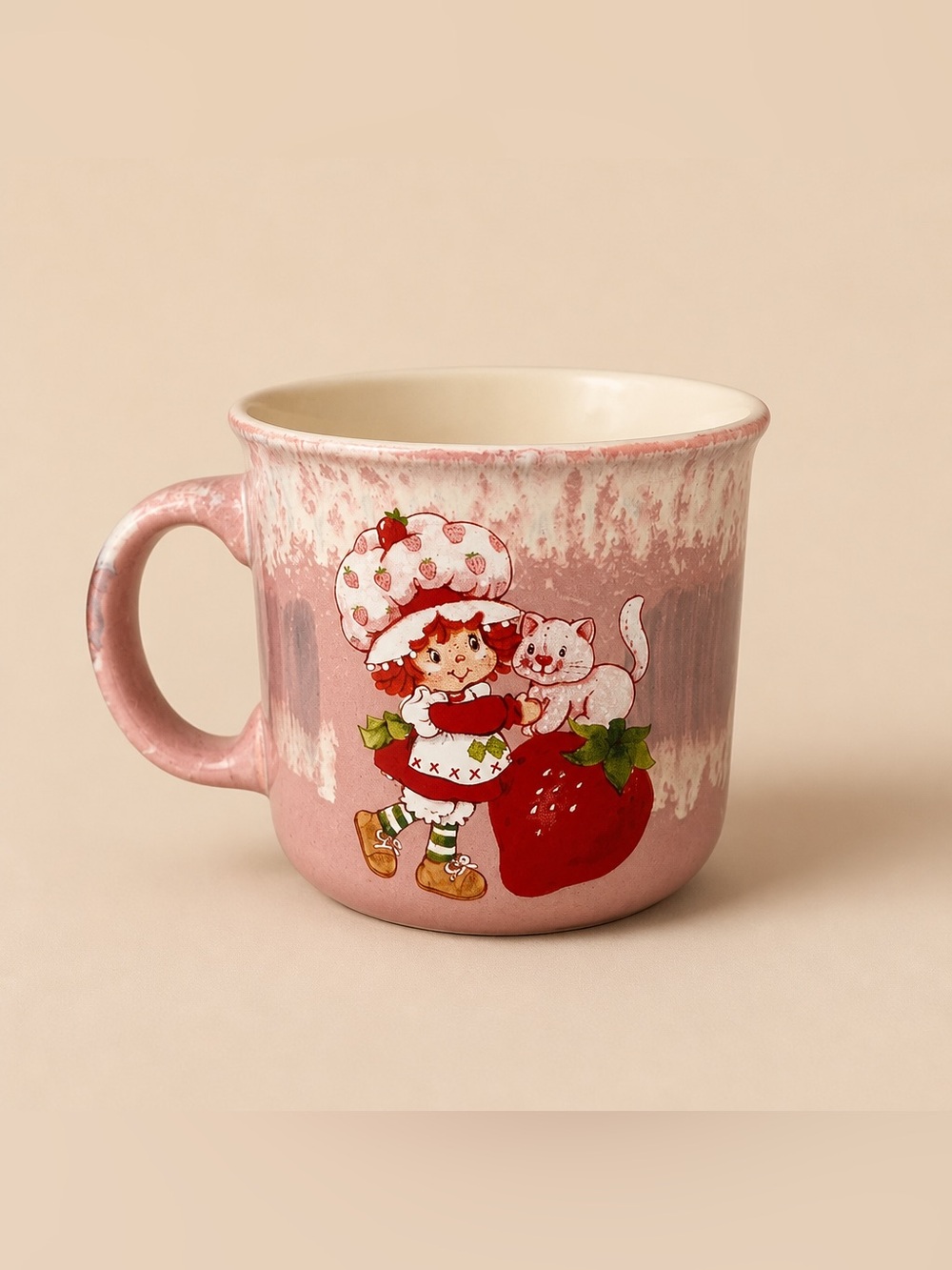 Silver Buffalo Strawberry Shortcake with Custard the Cat 20oz Ceramic Mug 20oz.
